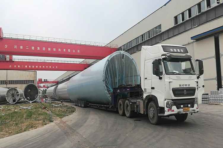 装车.jpg 装车.jpg